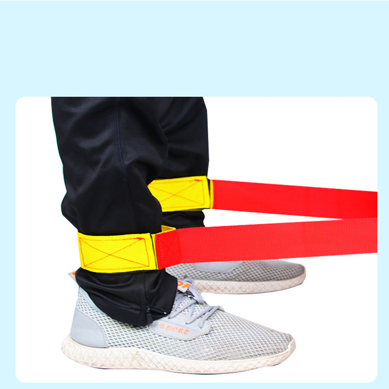 4 человека, гигантские следы,  – обзор и цена Sports Equipment Stores